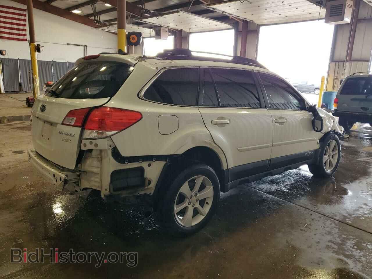 2014 SUBARU OUTBACK - VIN: 4S4BRBFC2E3311331 - Фото 3