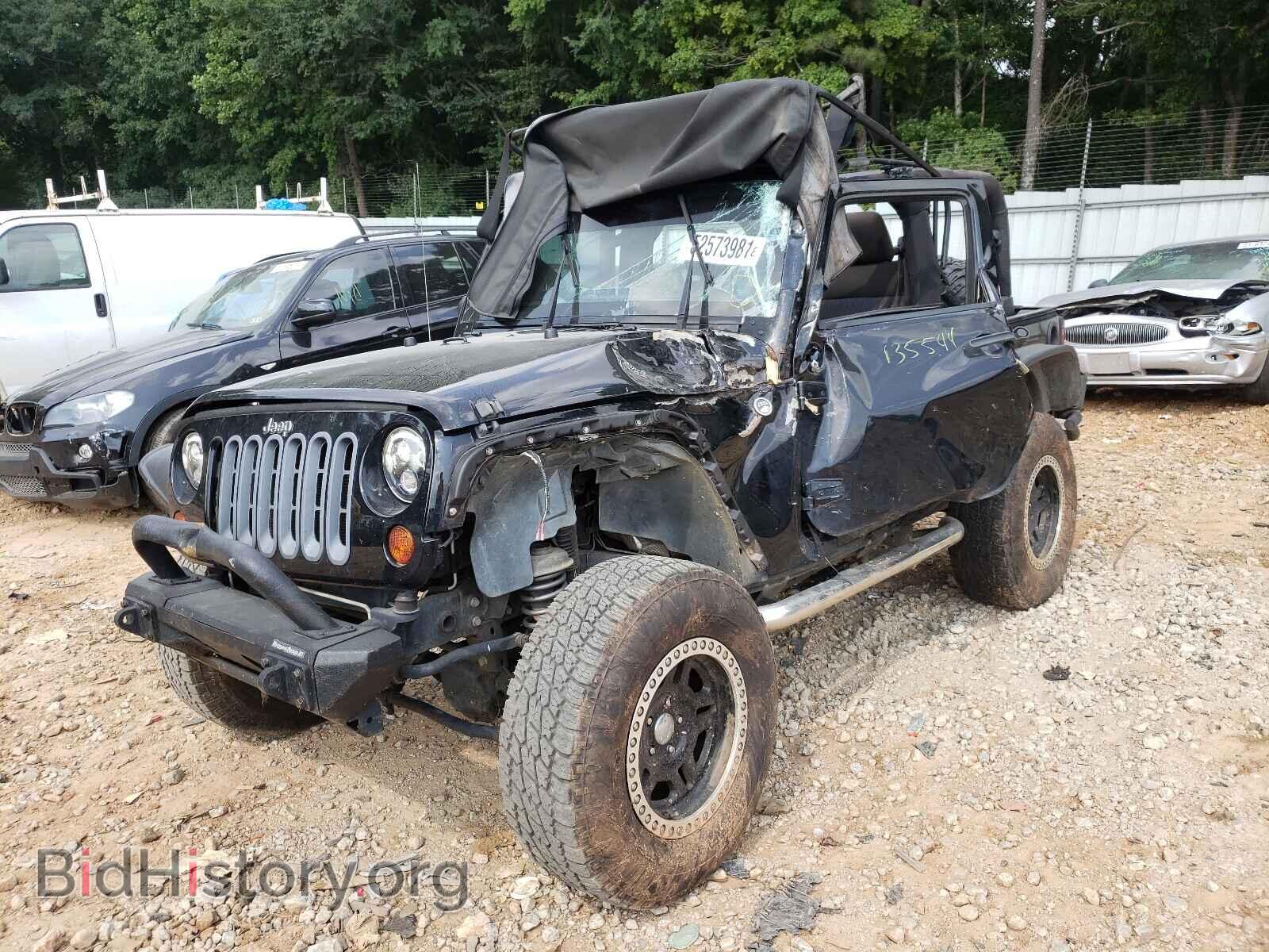 2011 JEEP WRANGLER - VIN: 1J4AA2D11BL555745 - Фото 2