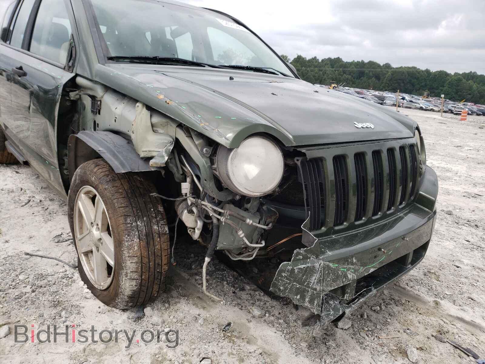 2007 JEEP COMPASS - VIN: 1J8FT47W27D256400 - Photo 9