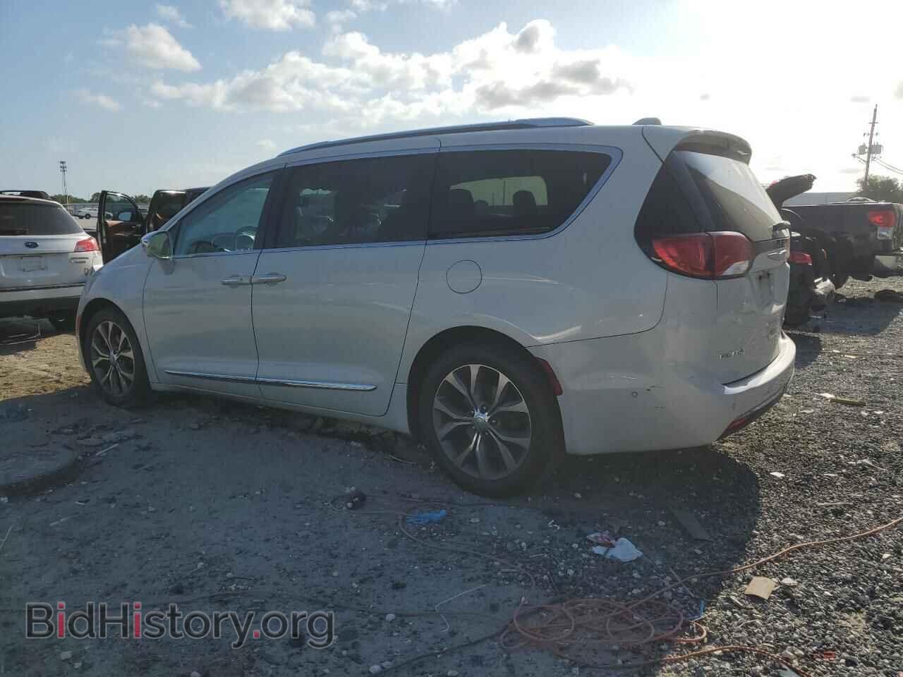 2017 CHRYSLER PACIFICA - VIN: 2C4RC1GG2HR644401 - Фото 2