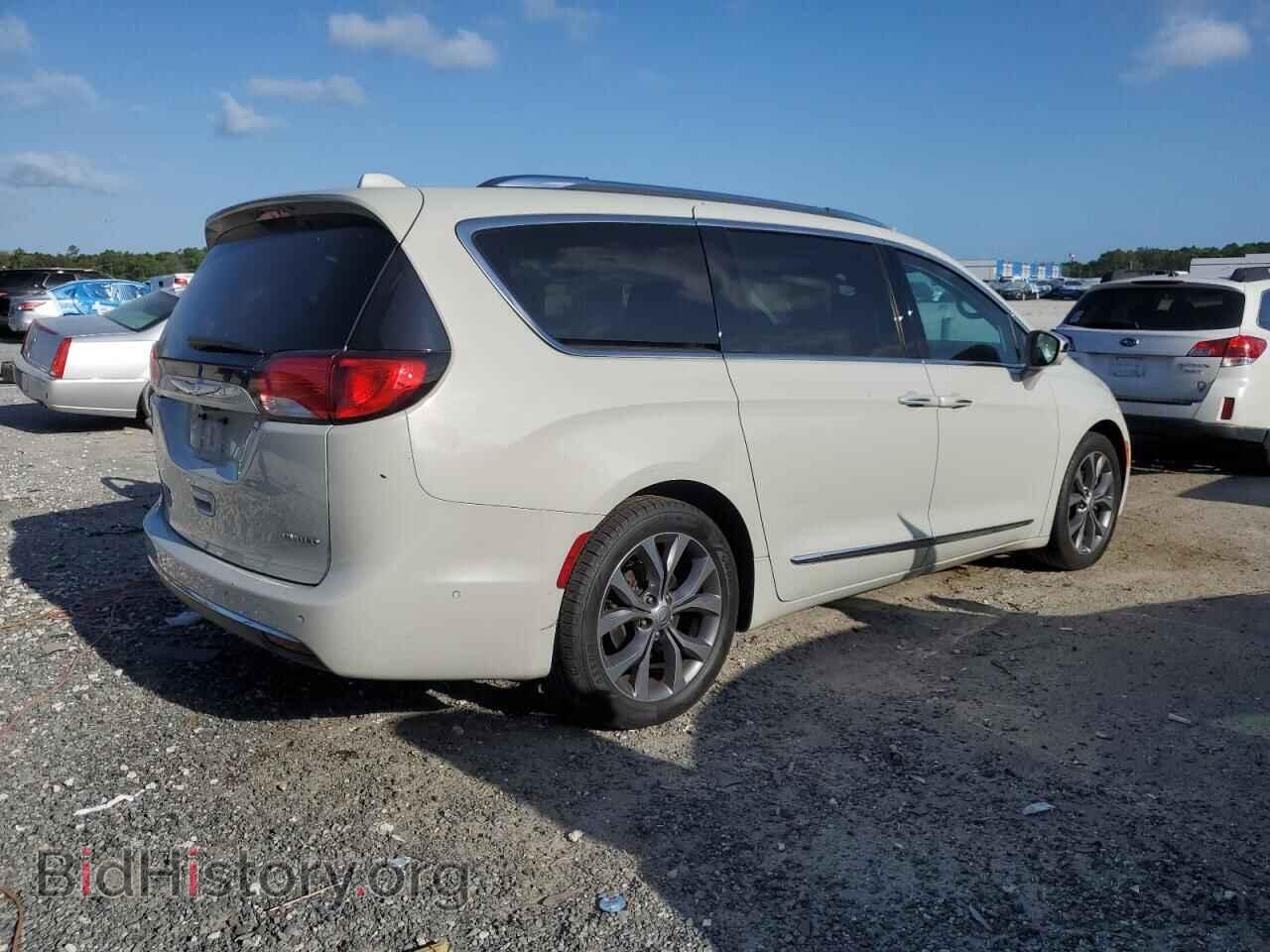 2017 CHRYSLER PACIFICA - VIN: 2C4RC1GG2HR644401 - Фото 3