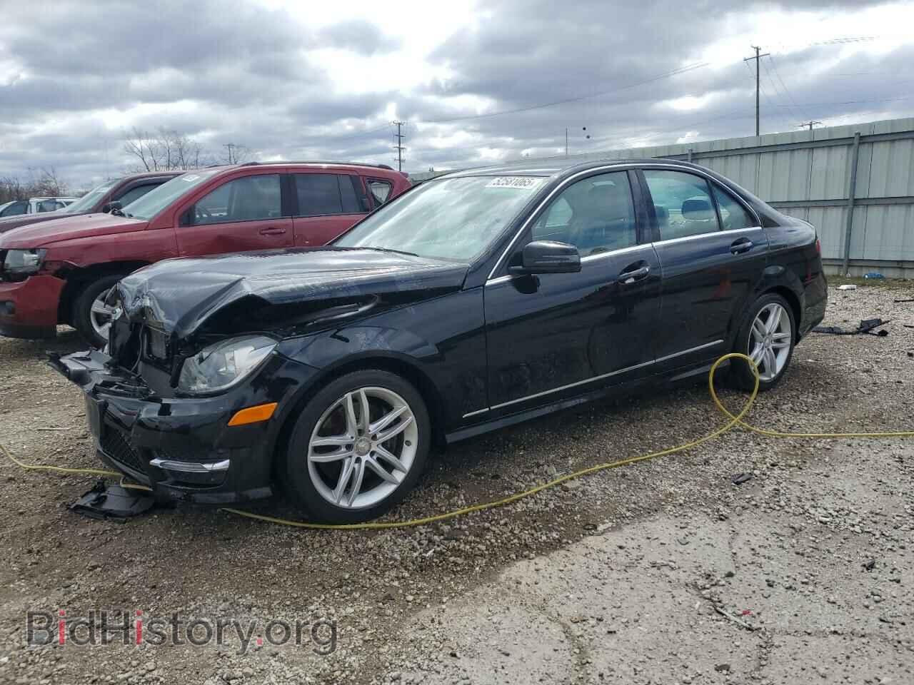 Photo WDDGF8AB2EA950282 - MERCEDES-BENZ C-CLASS 2014