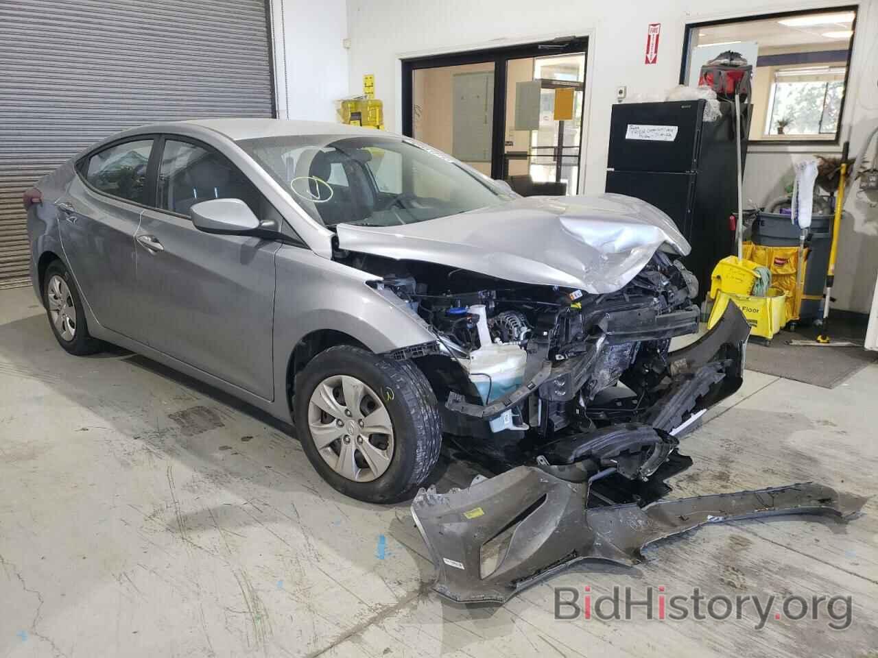 Photo 5NPDH4AE2GH743395 - HYUNDAI ELANTRA 2016