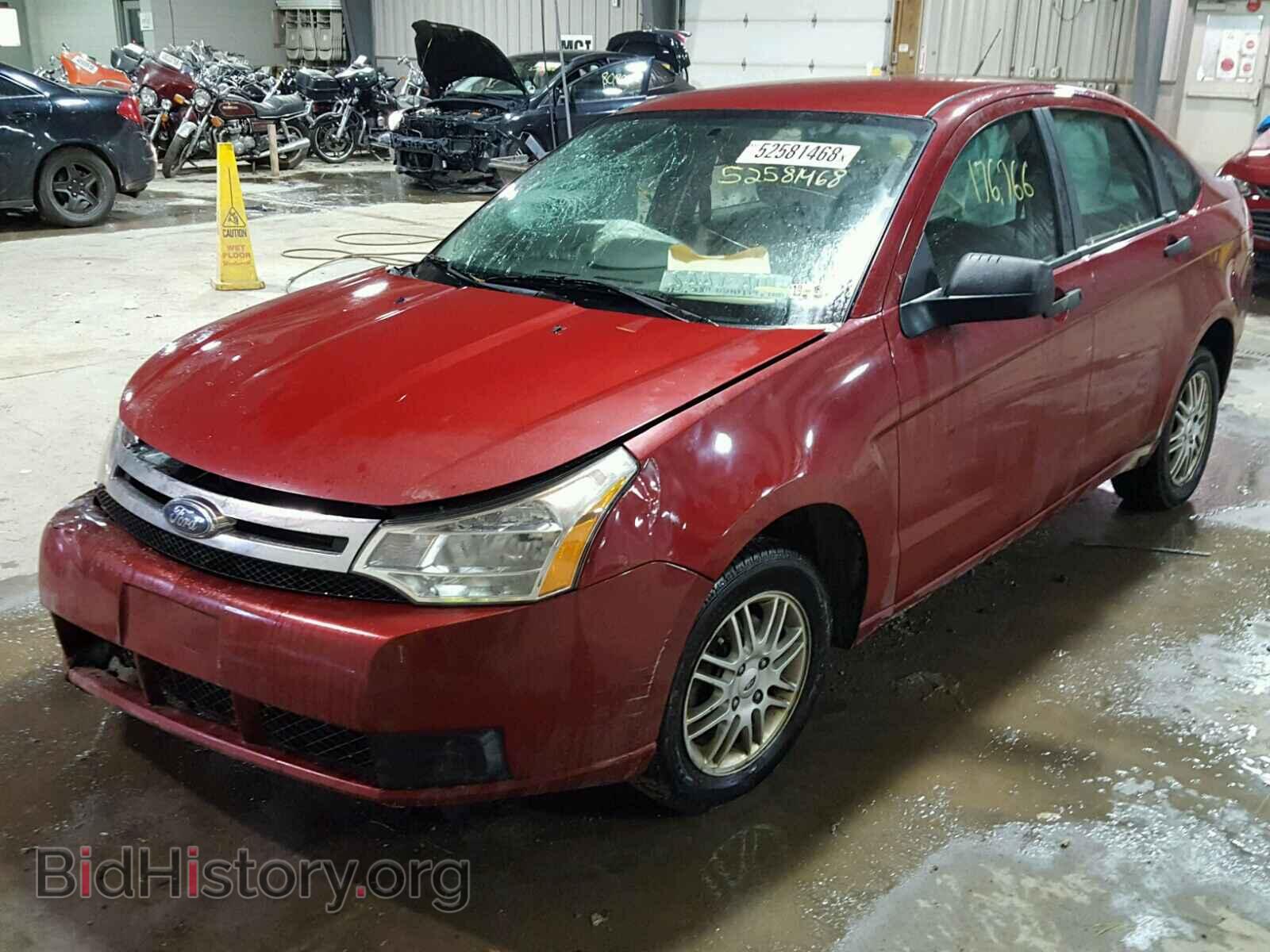 2009 FORD FOCUS - VIN: 1FAHP35N59W138556 - Фото 2