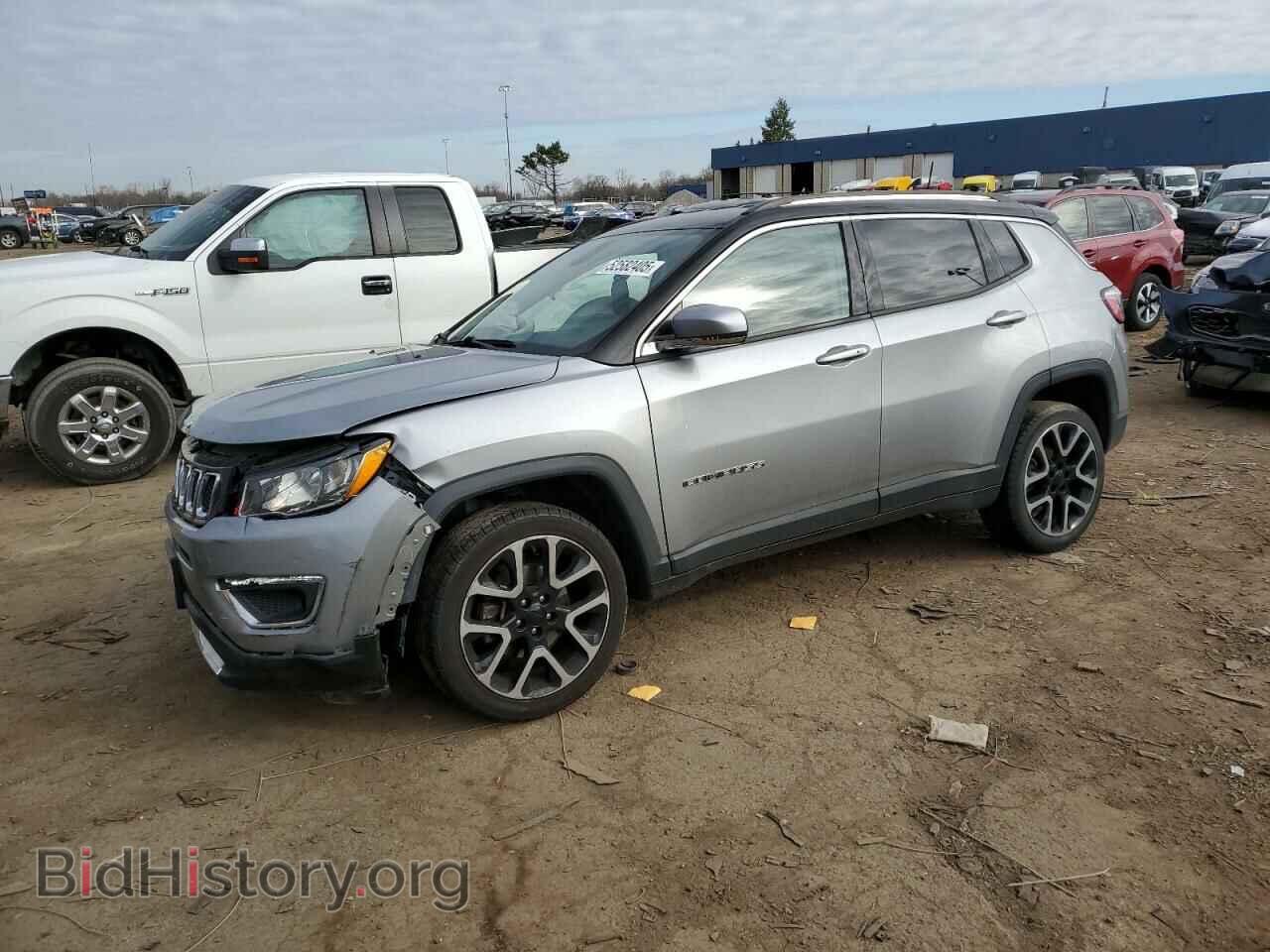 Фотография 3C4NJDCB4JT200410 - JEEP COMPASS 2018