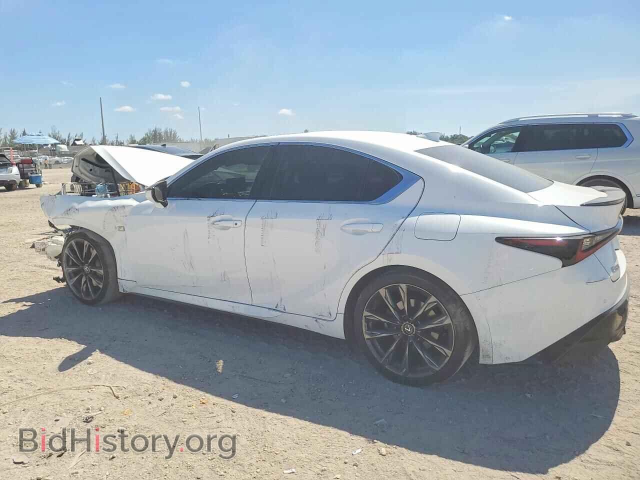 2021 LEXUS IS - VIN: JTHGZ1B21M5046128 - Фото 2