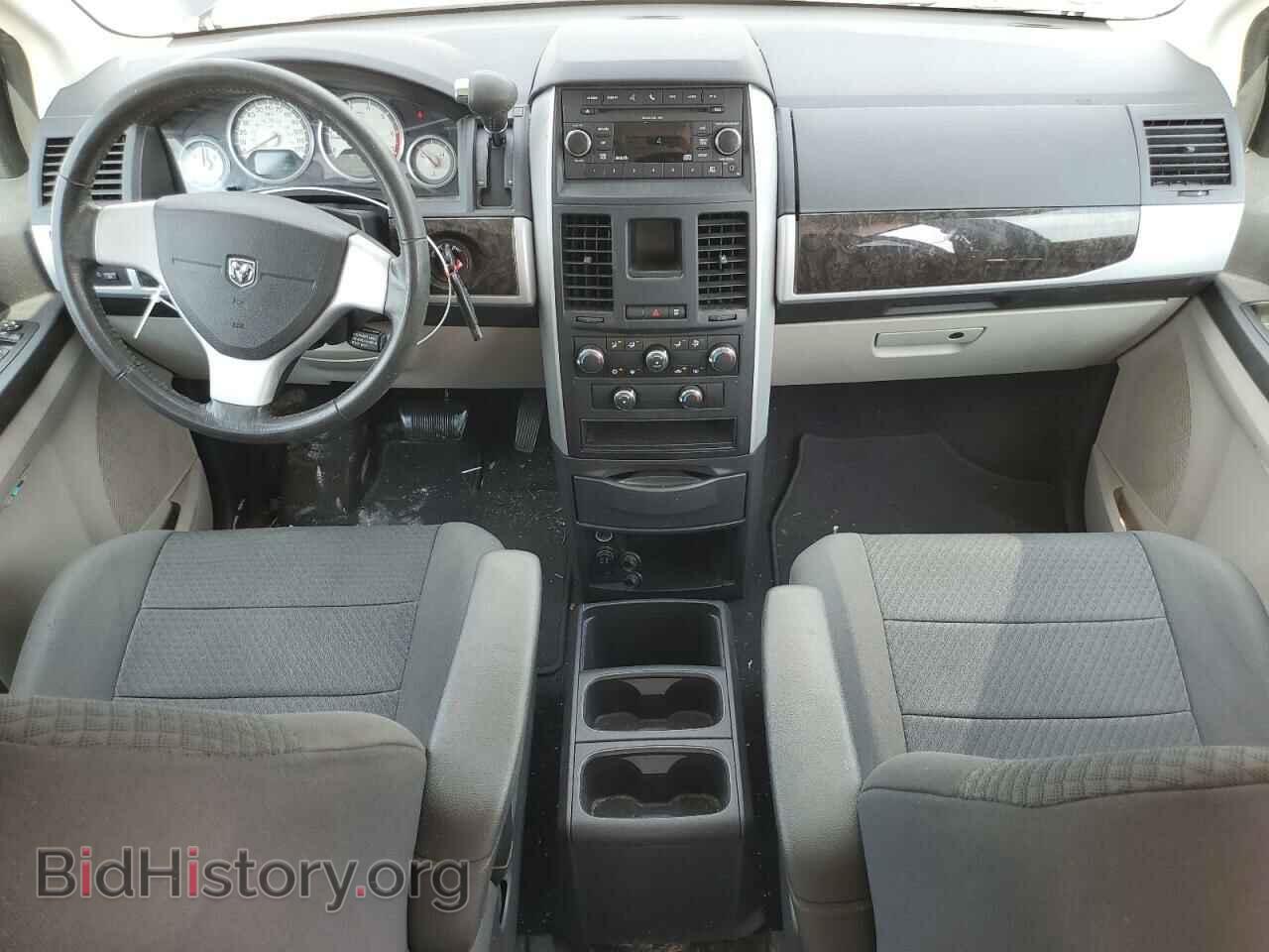 2010 DODGE CARAVAN - VIN: 2D4RN5D17AR489404 - Фото 8