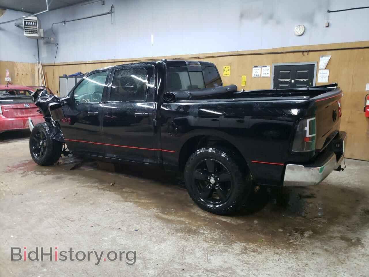 2017 RAM 1500 - VIN: 1C6RR7LT1HS693972 - Photo 2