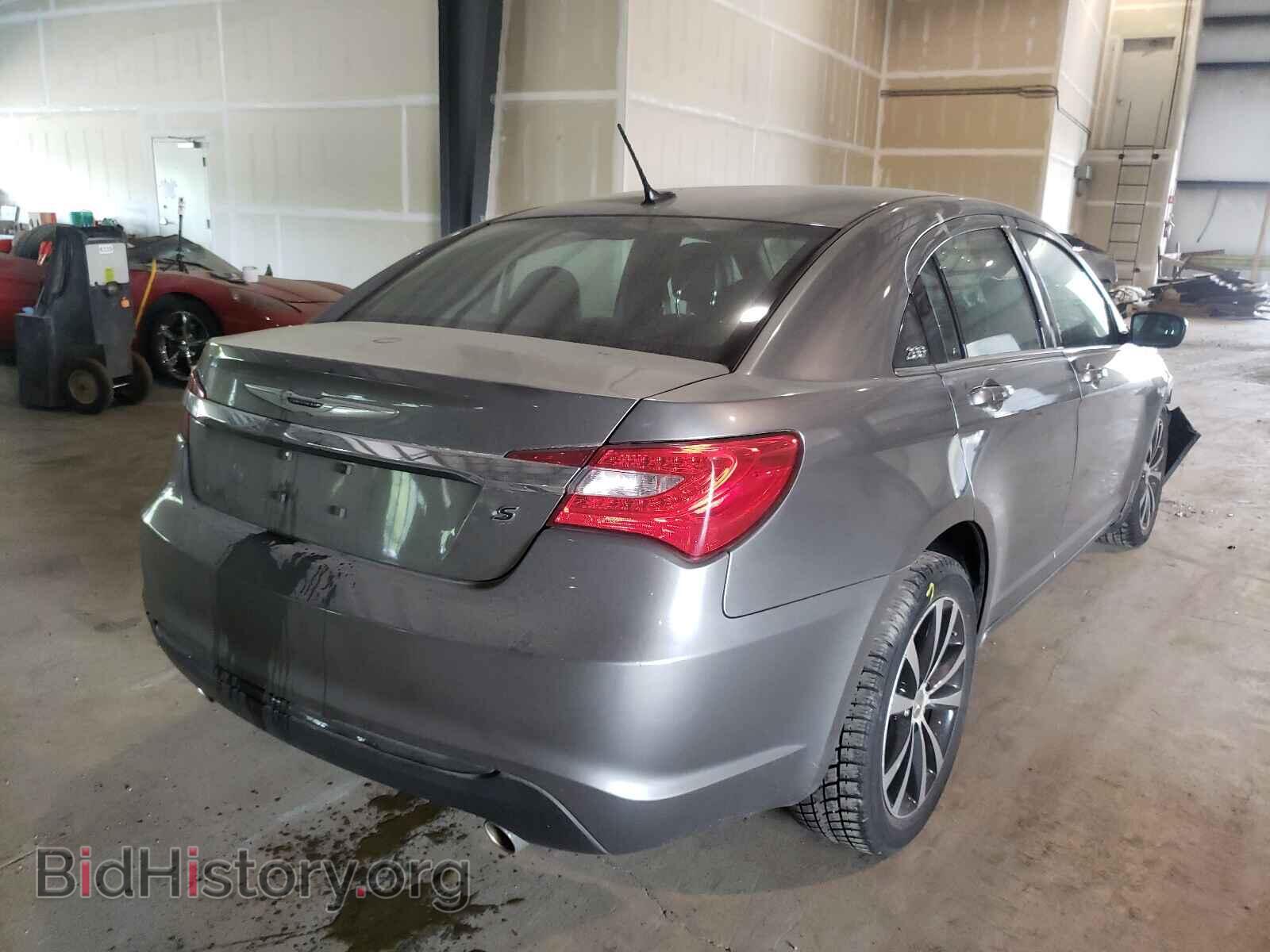 2012 CHRYSLER 200 - VIN: 1C3CCBHG4CN329443 - Фото 4