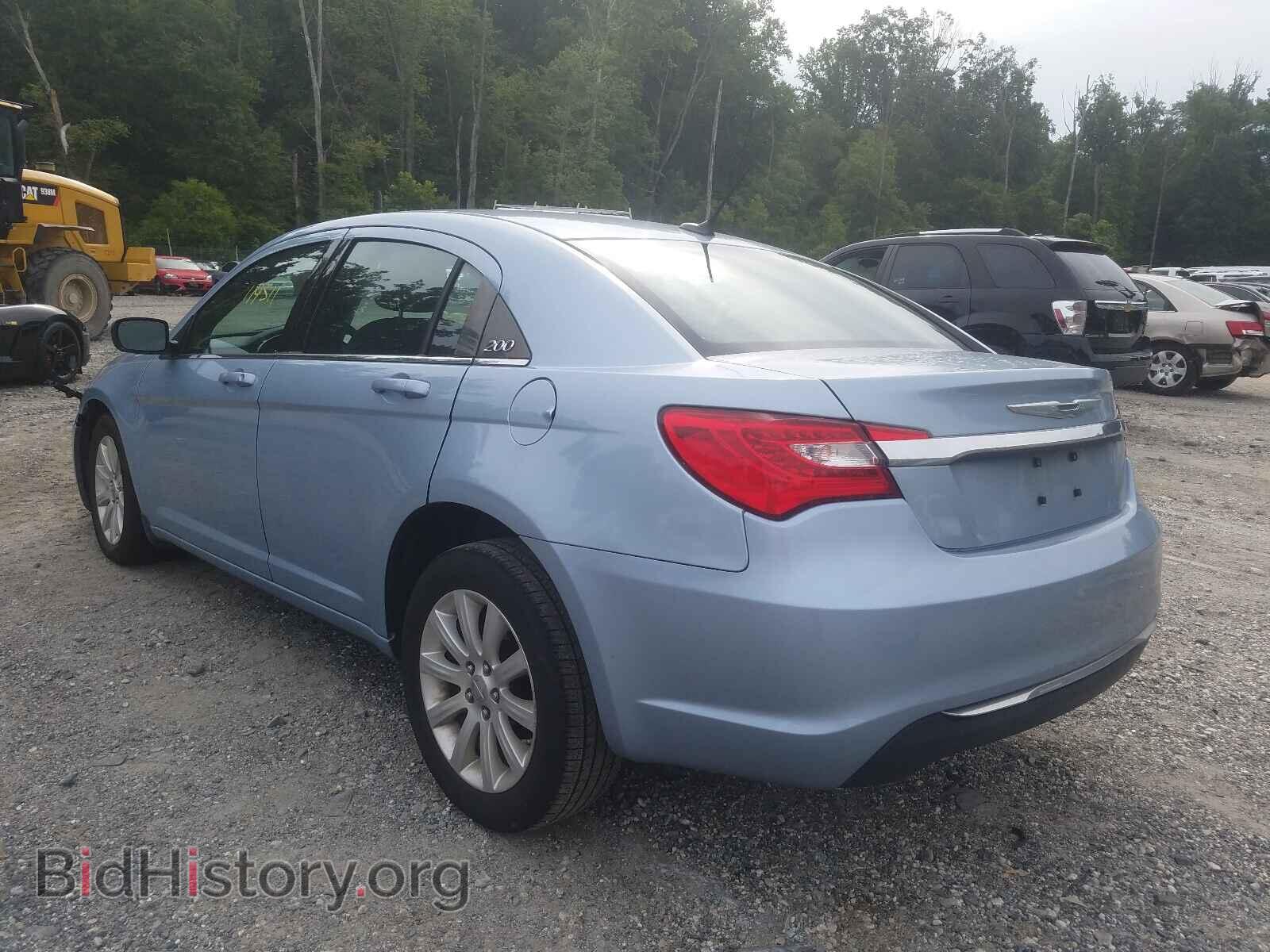 2013 CHRYSLER 200 - VIN: 1C3CCBBB7DN570055 - Фото 3