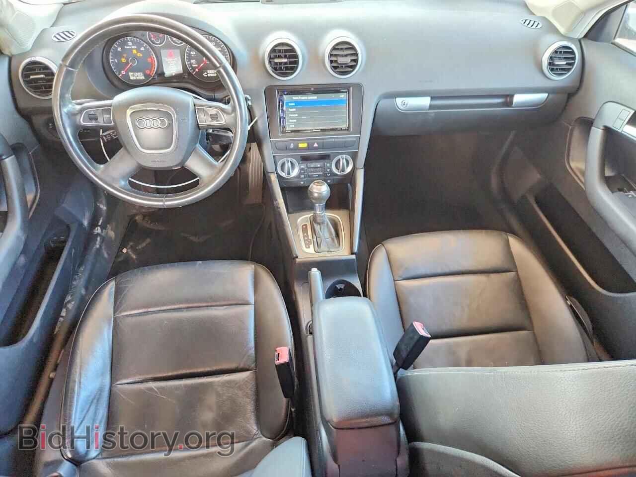 2011 AUDI A3 - VIN: WAUBJBFM8BA044298 - Фото 8