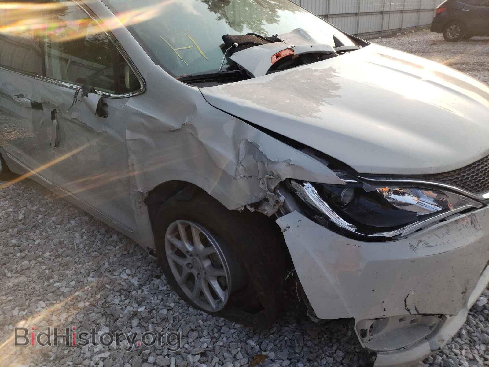2020 CHRYSLER PACIFICA - VIN: 2C4RC1BG7LR215576 - Photo 9