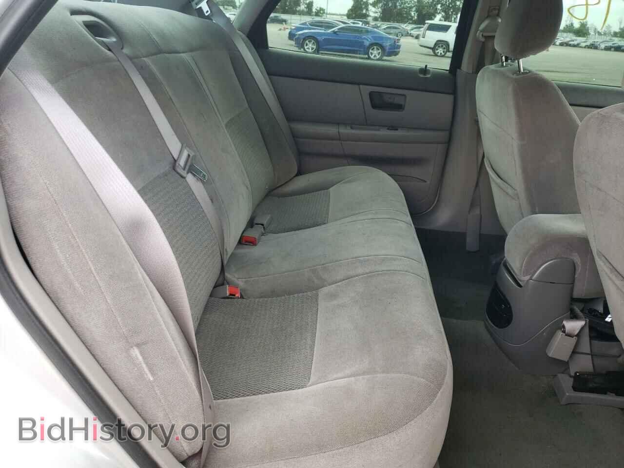 2006 FORD TAURUS - VIN: 1FAHP53U26A217357 - Фото 6