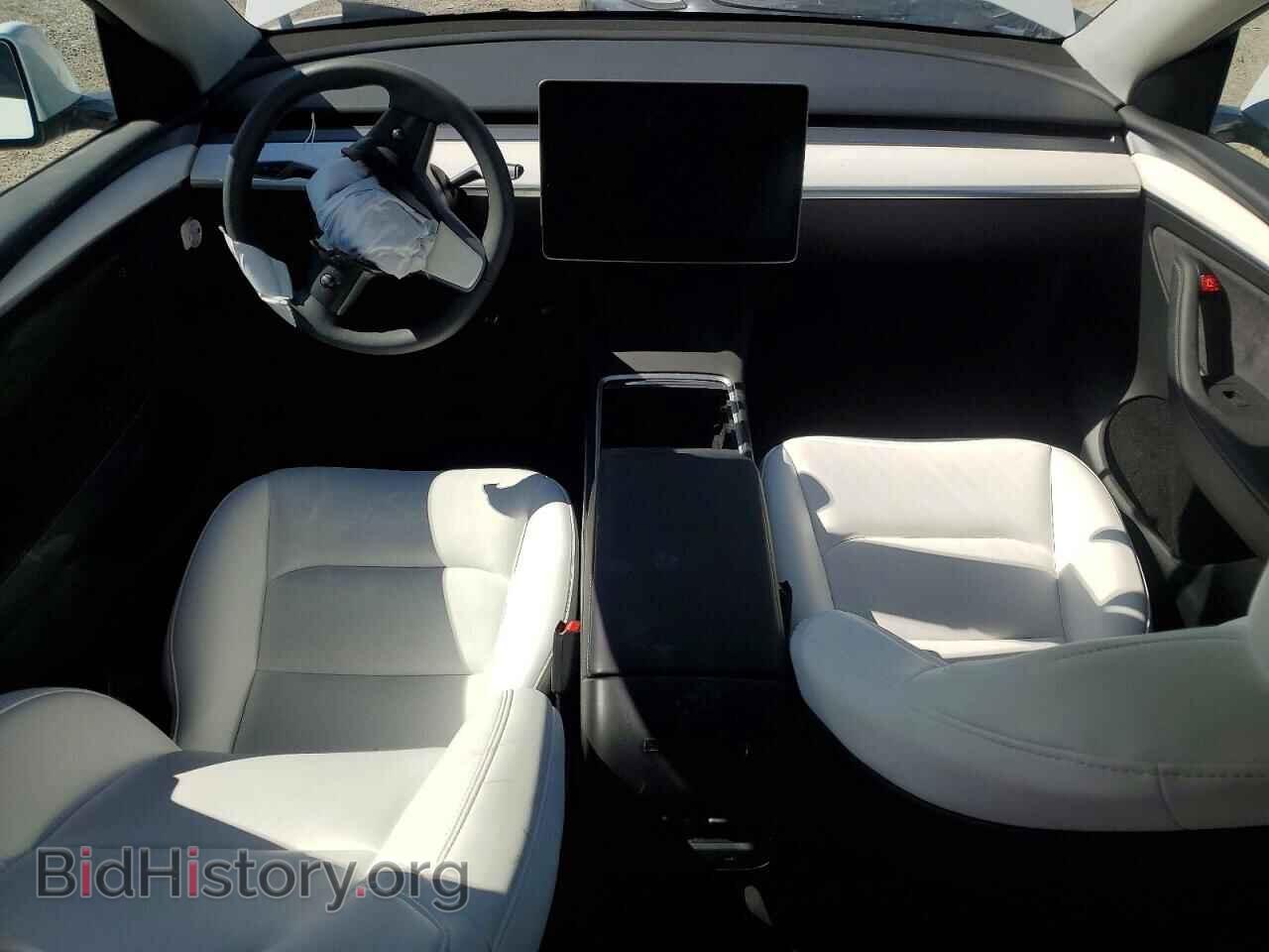 2024 TESLA MODEL Y - VIN: 7SAYGAEE4RF177368 - Photo 8