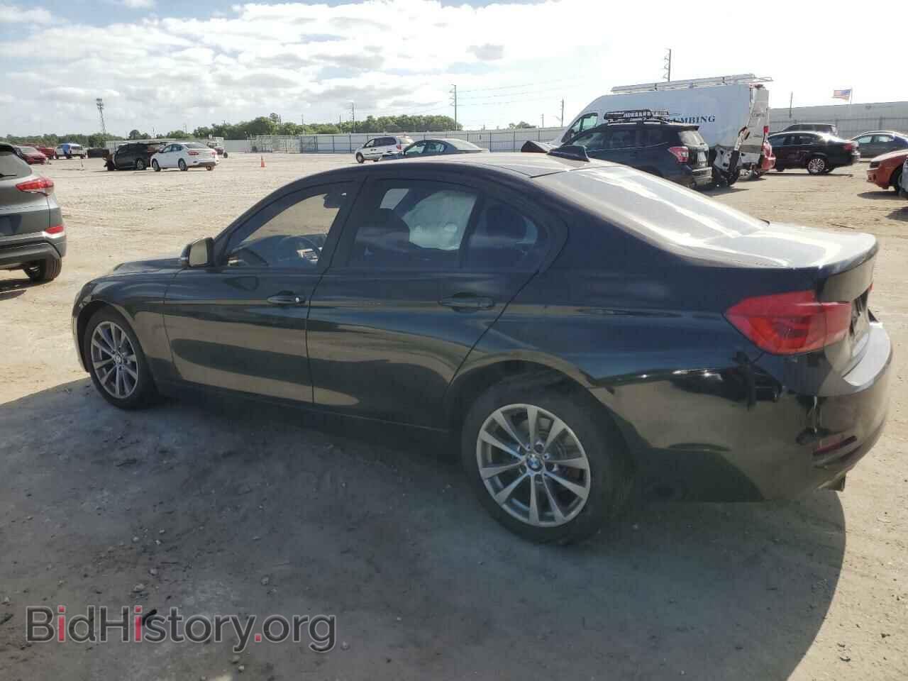 2016 BMW 3 SERIES - VIN: WBA8E1G57GNT34449 - Фото 2