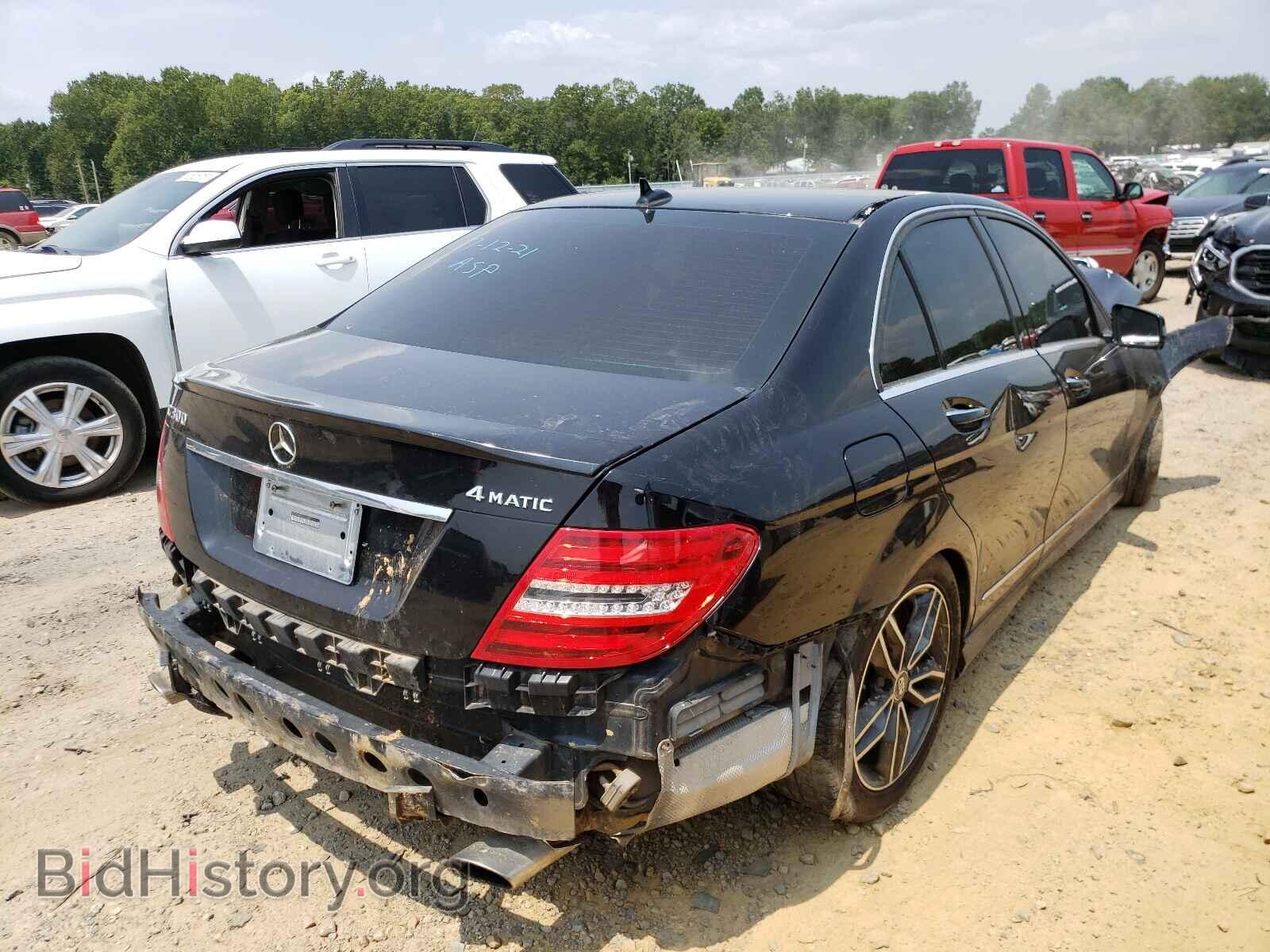 2012 MERCEDES-BENZ C-CLASS - VIN: WDDGF8BB4CA715040 - Фото 4