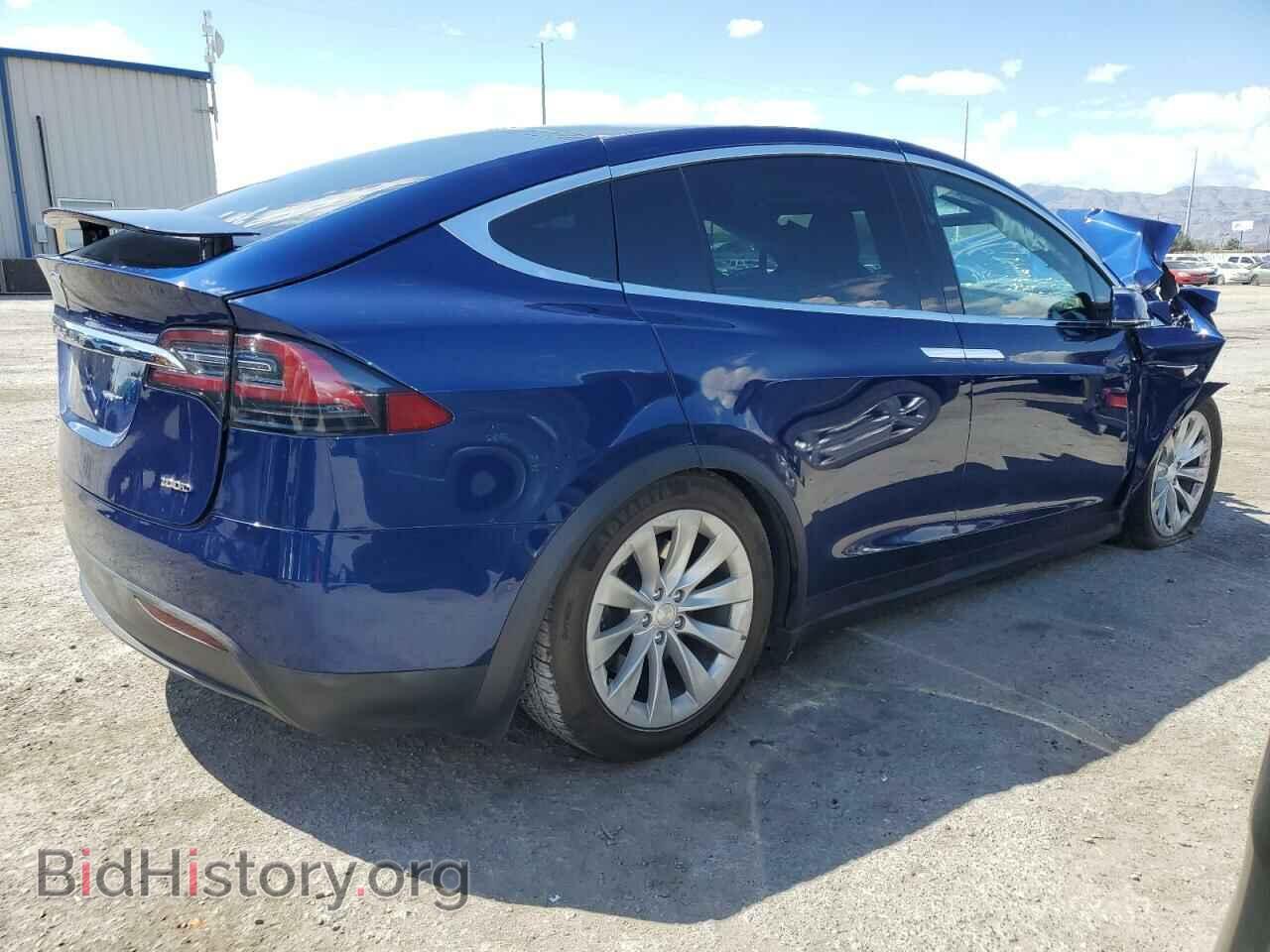 2017 TESLA MODEL X - VIN: 5YJXCDE2XHF066656 - Фото 3