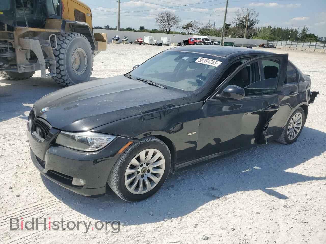 Фотография WBAPH73549E125586 - BMW 3 SERIES 2009