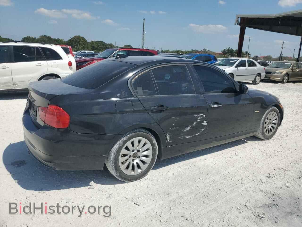 2009 BMW 3 SERIES - VIN: WBAPH73549E125586 - Фото 3