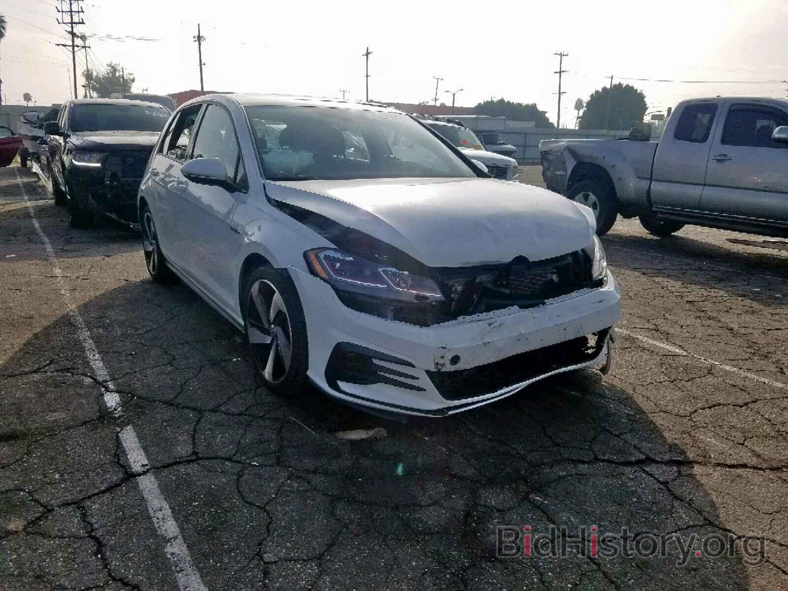 Photo 3VW447AU4JM262695 - VOLKSWAGEN GTI 2018