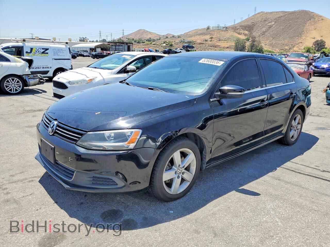 Фотография 3VWLL7AJ0EM372900 - VOLKSWAGEN JETTA 2014