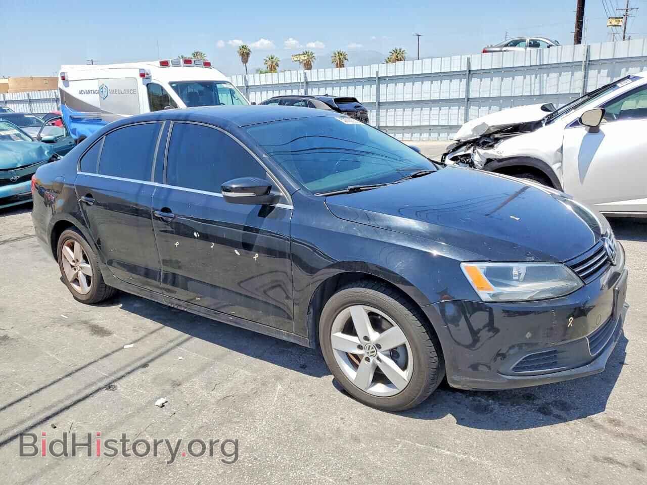 2014 VOLKSWAGEN JETTA - VIN: 3VWLL7AJ0EM372900 - Фото 4