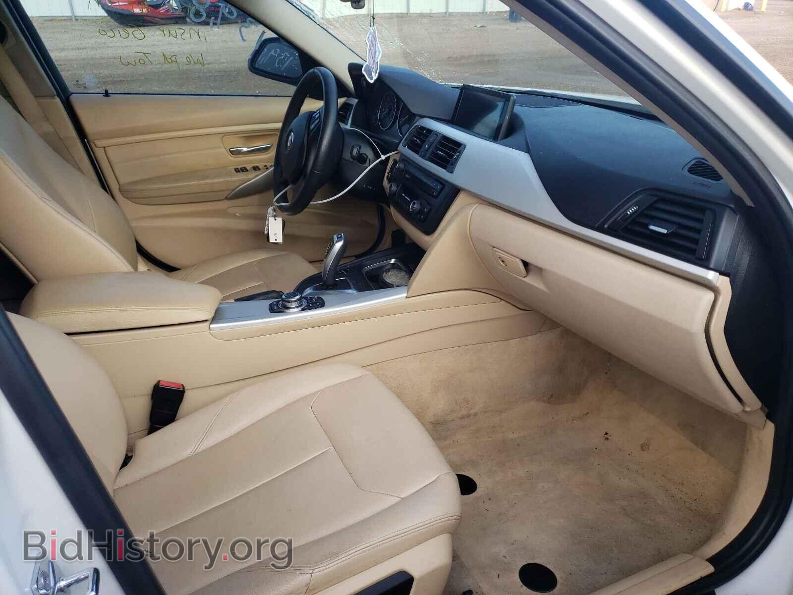 2012 BMW 3 SERIES - VIN: WBA3A5C55CF346221 - Фото 5