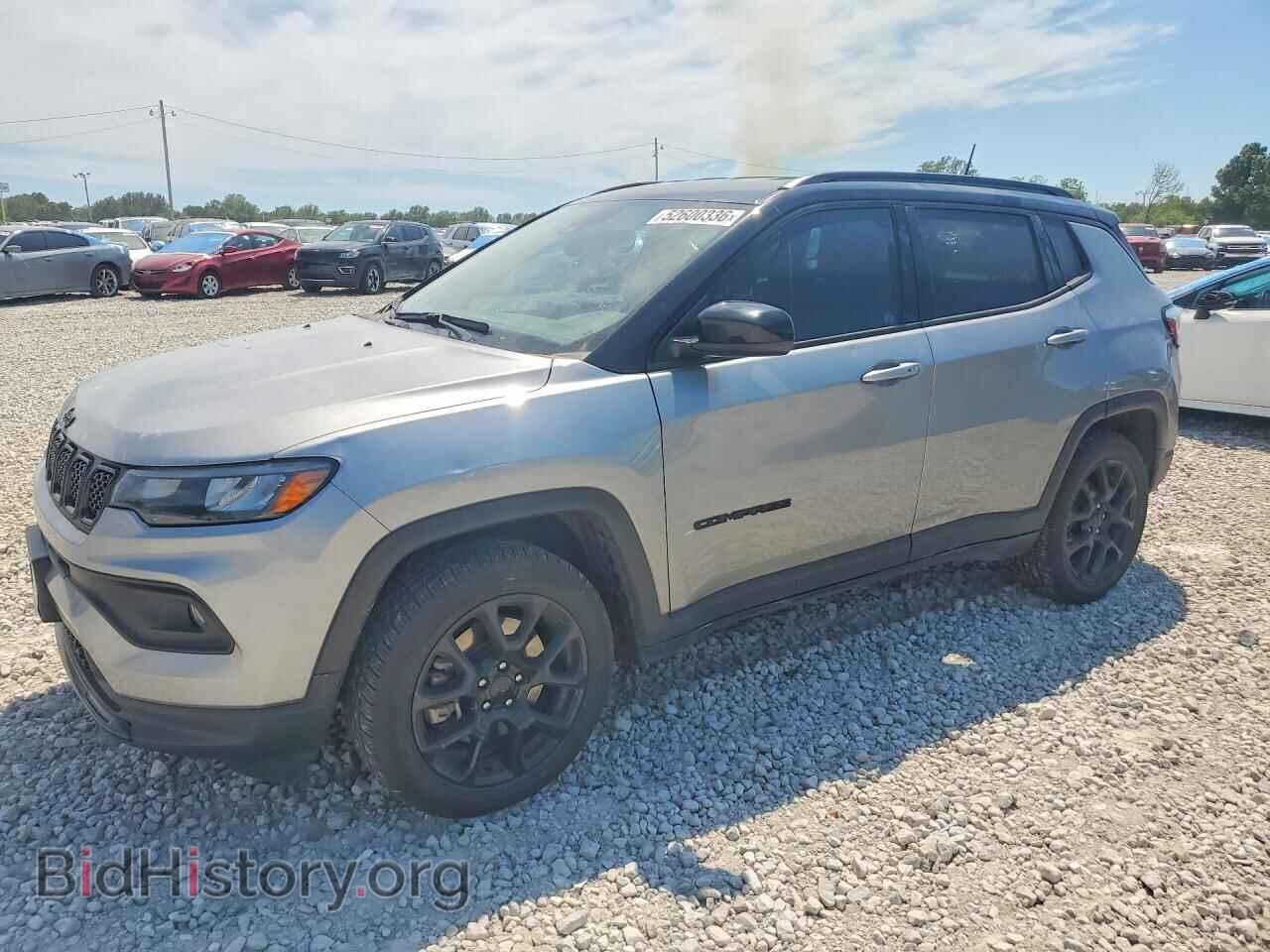 Photo 3C4NJDBN8PT500813 - JEEP COMPASS 2023