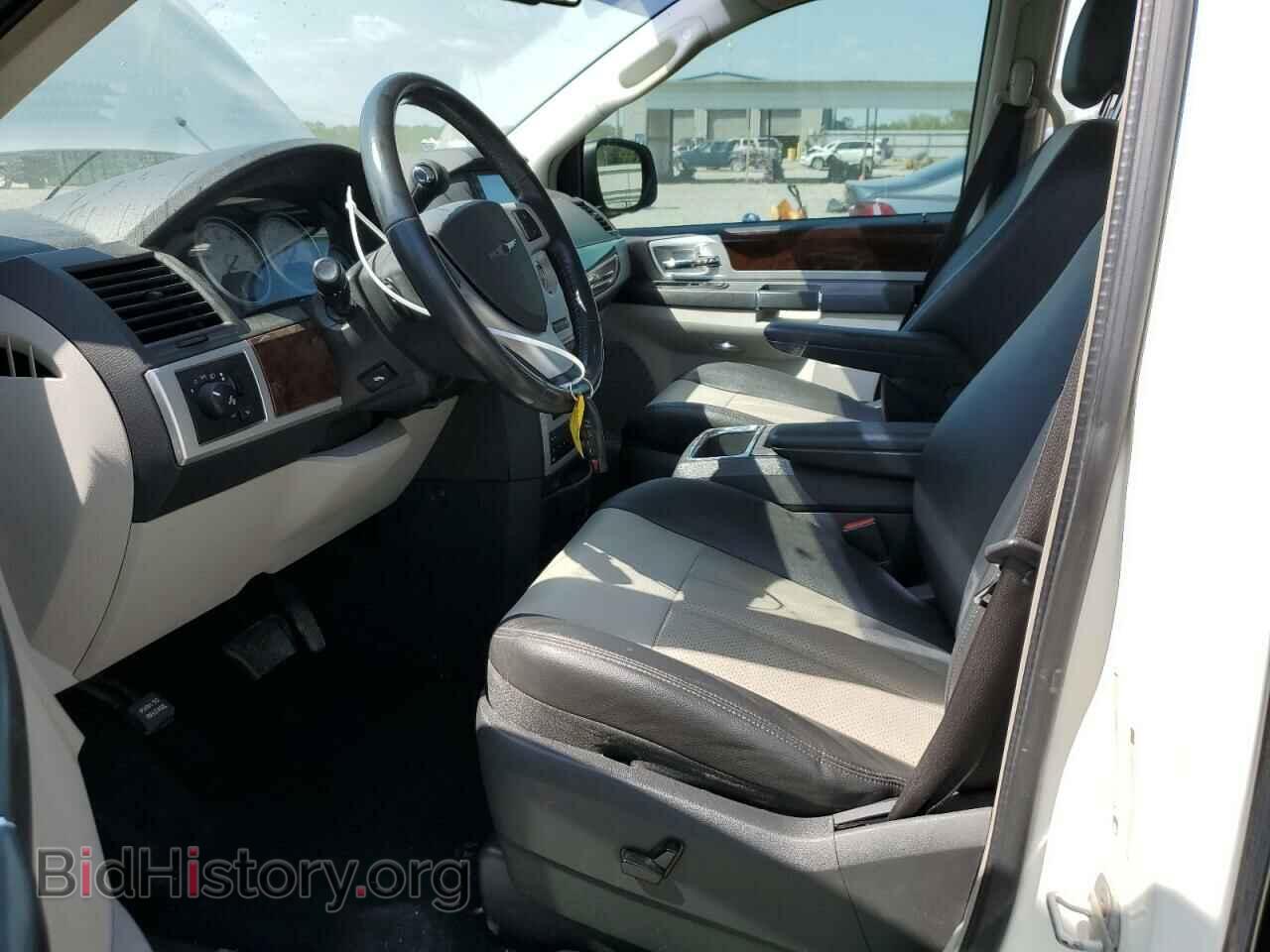 2010 CHRYSLER MINIVAN - VIN: 2A4RR8D10AR320628 - Photo 7
