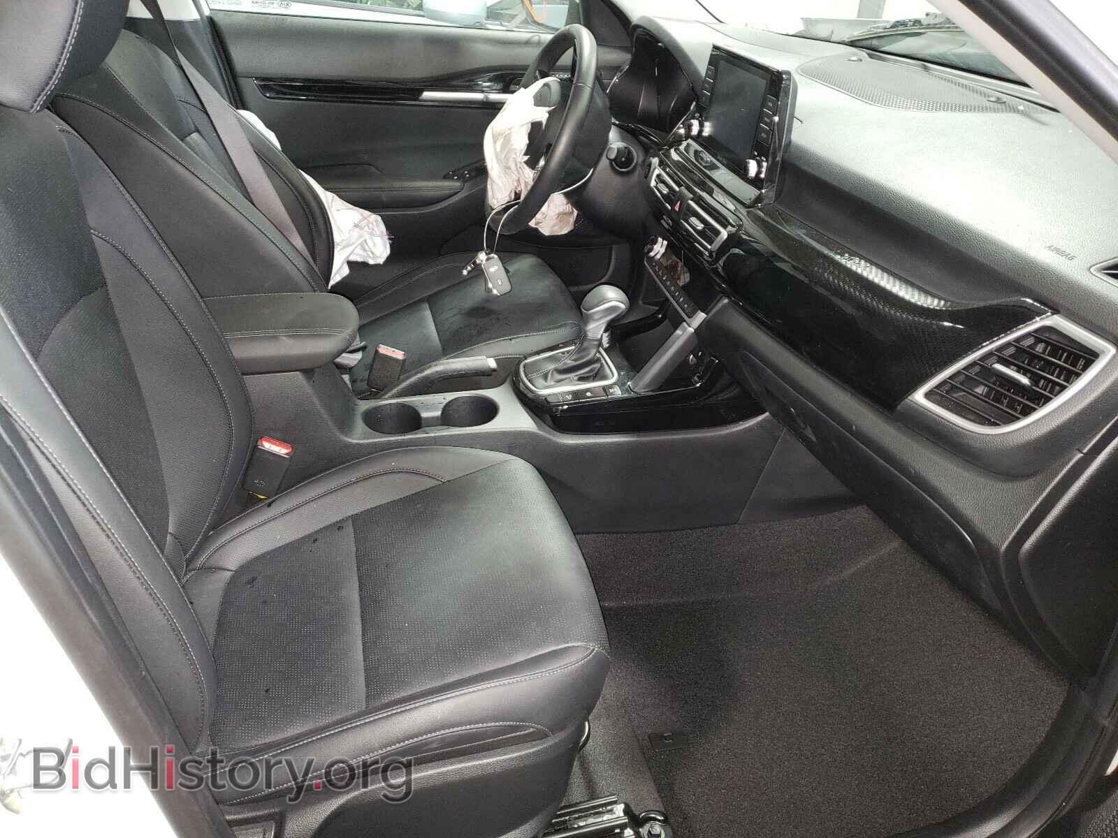 2021 KIA SELTOS - VIN: KNDERCAA3M7076345 - Фото 5