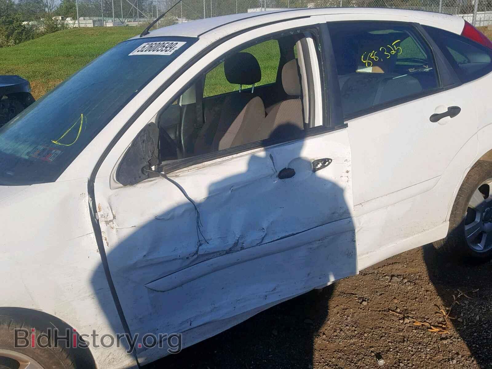 2007 FORD FOCUS - VIN: 1FAHP37N37W271908 - Фото 9