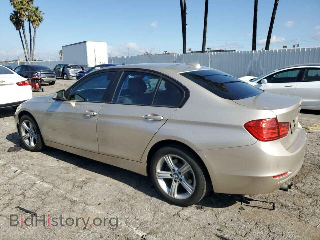 2013 BMW 3 SERIES - VIN: WBA3A5C53DF351158 - Фото 2