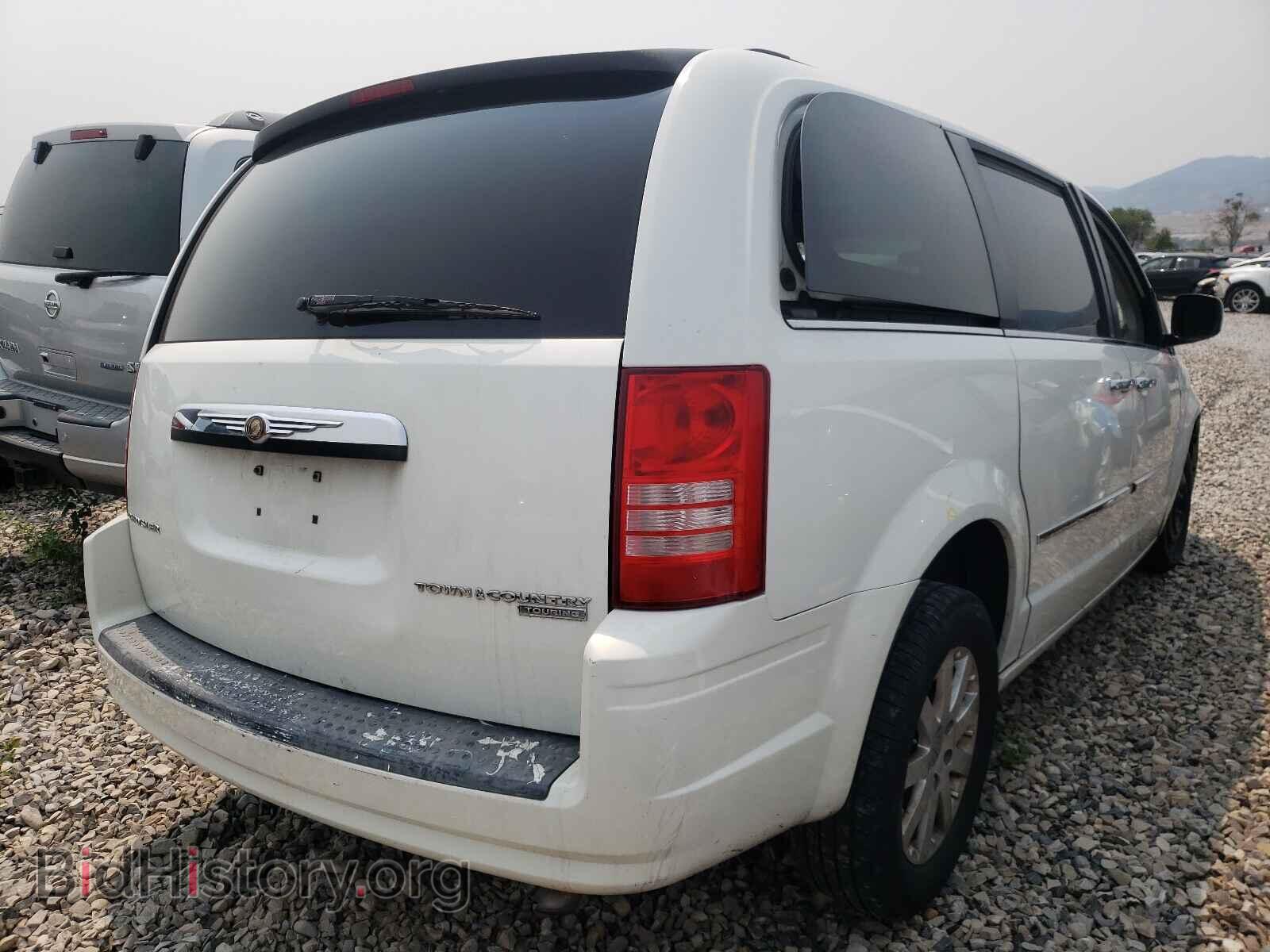 2010 CHRYSLER MINIVAN - VIN: 2A4RR5D19AR373200 - Photo 4