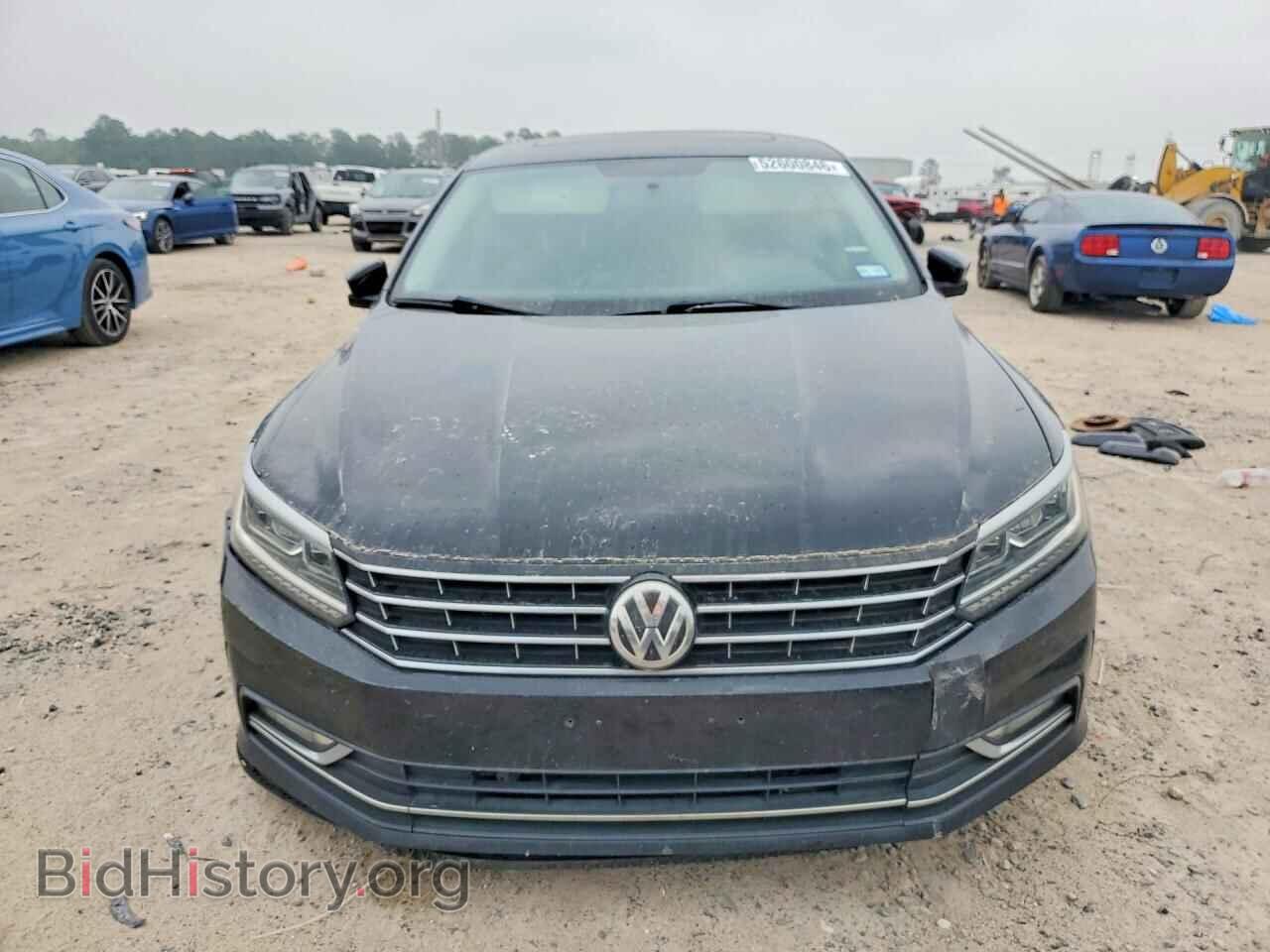 2017 VOLKSWAGEN PASSAT - VIN: 1VWBT7A31HC044209 - Фото 5