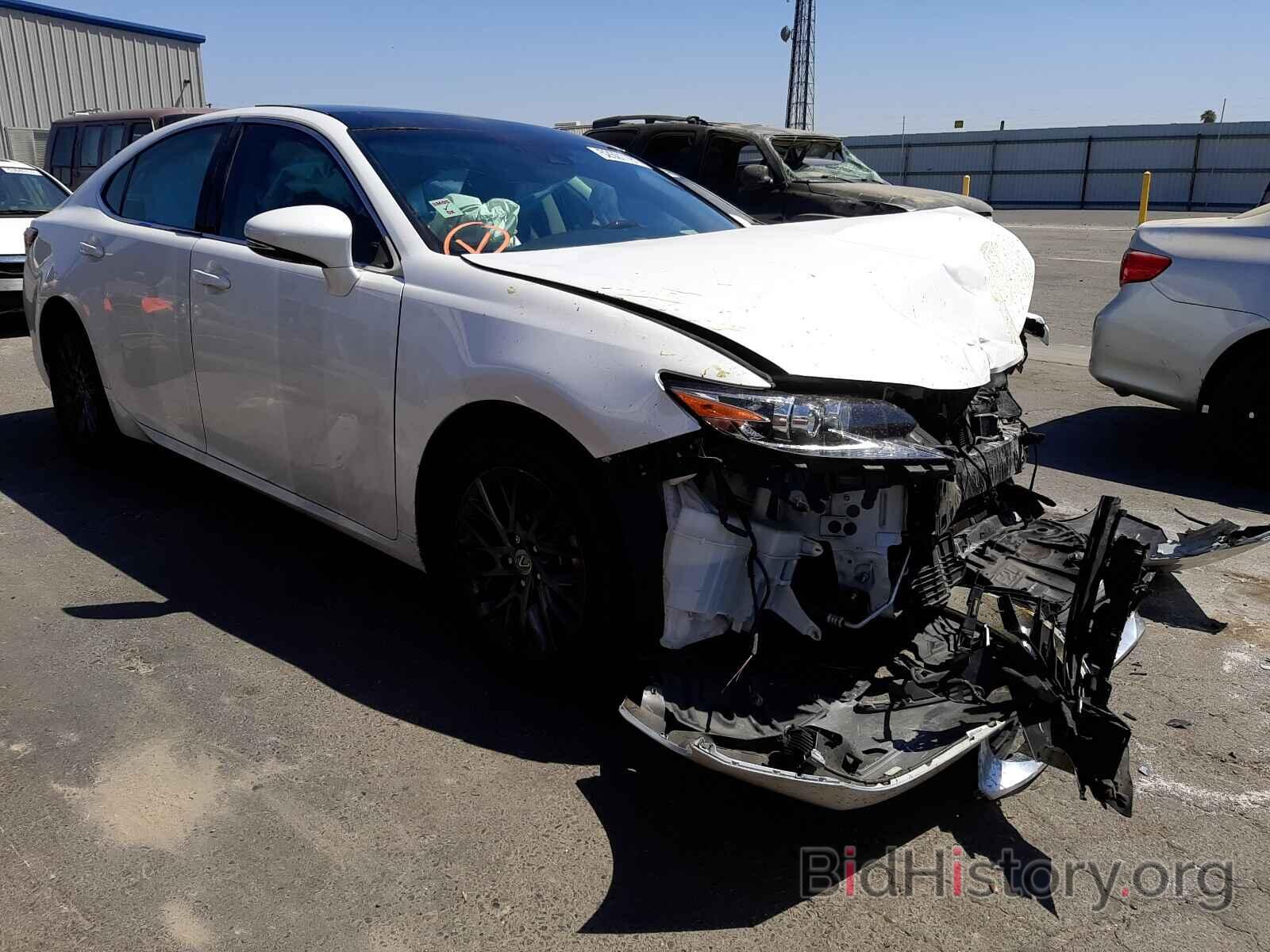 Photo 58ABK1GG2JU082131 - LEXUS ES350 2018