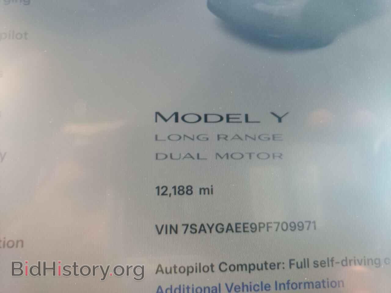 2023 TESLA MODEL Y - VIN: 7SAYGAEE9PF709971 - Photo 9