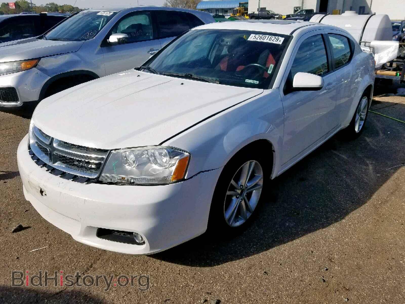 2011 DODGE AVENGER - VIN: 1B3BD1FGXBN549011 - Фото 2