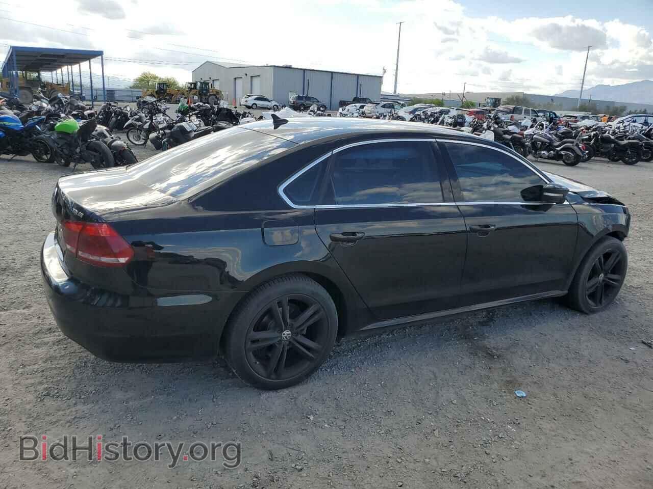2015 VOLKSWAGEN PASSAT - VIN: 1VWBV7A3XFC053546 - Фото 3