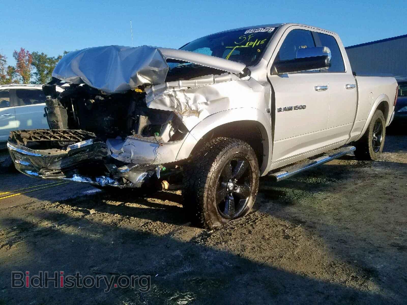 2011 DODGE RAM 1500 - VIN: 1D7RV1GT2BS695514 - Фото 2
