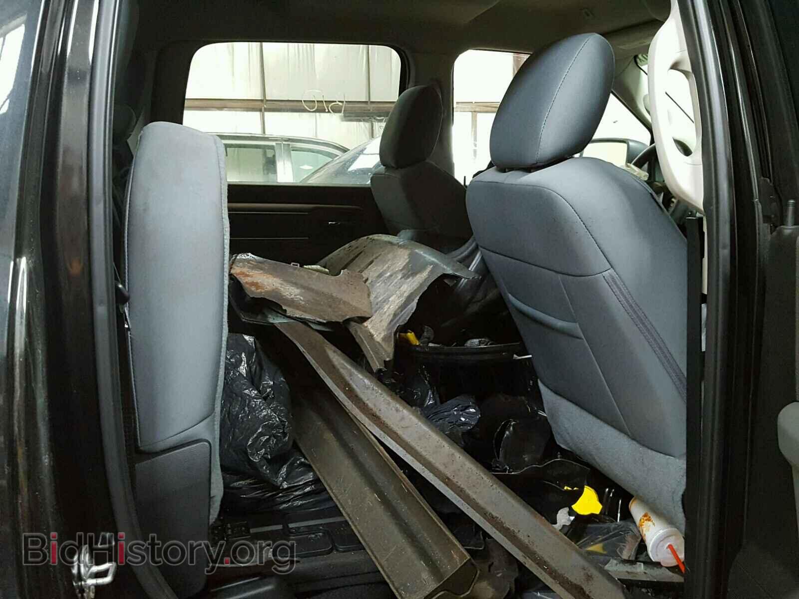 2018 RAM 1500 SLT - VIN: 1C6RR7LTXJS297061 - Фото 6