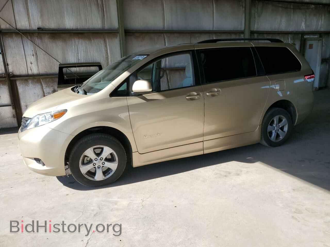 Photo 5TDKK3DC7CS202991 - TOYOTA All Models 2012