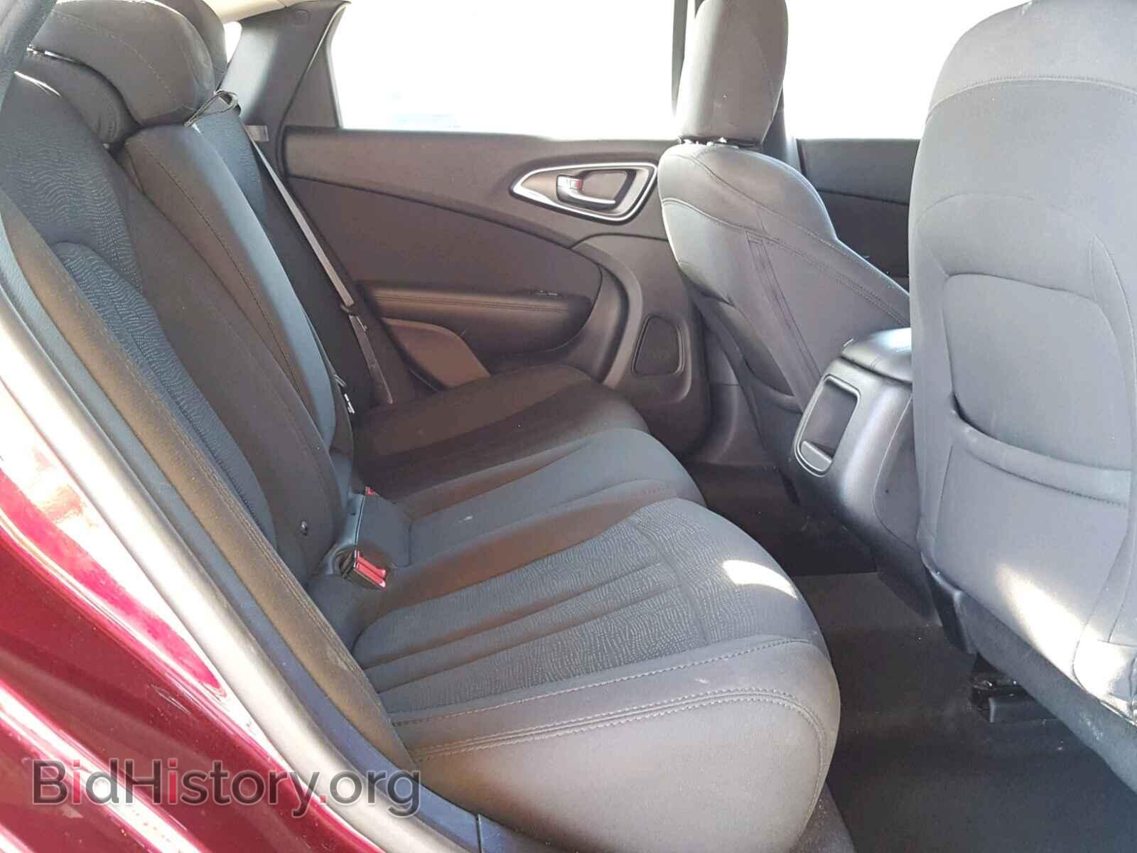 2017 CHRYSLER 200 - VIN: 1C3CCCFB5HN506411 - Фото 6