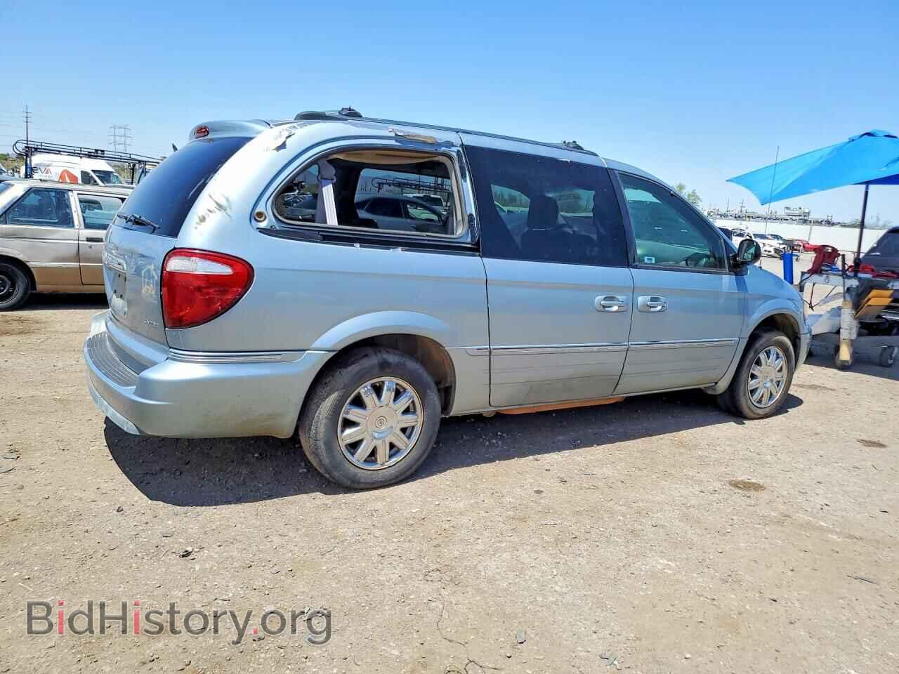 2005 CHRYSLER MINIVAN - VIN: 2C8GP64L95R209282 - Photo 3