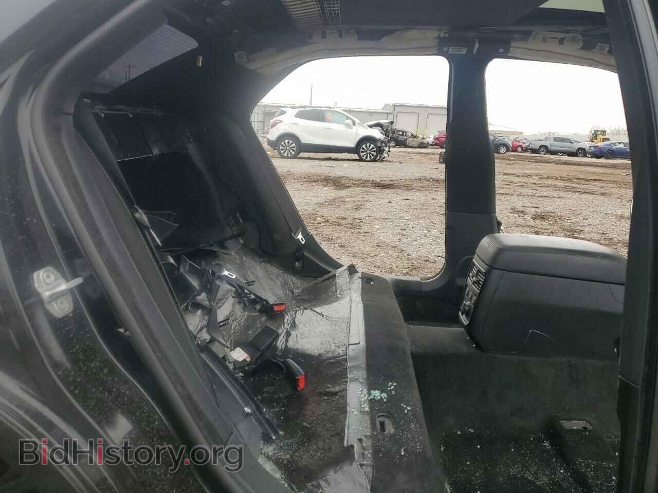 2012 CHRYSLER 300 - VIN: 2C3CCAPT0CH313208 - Фото 10