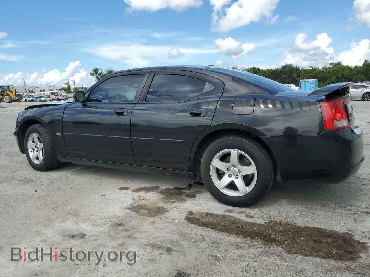 2010 DODGE CHARGER - VIN: 2B3CA3CV3AH298237 - Фото 2