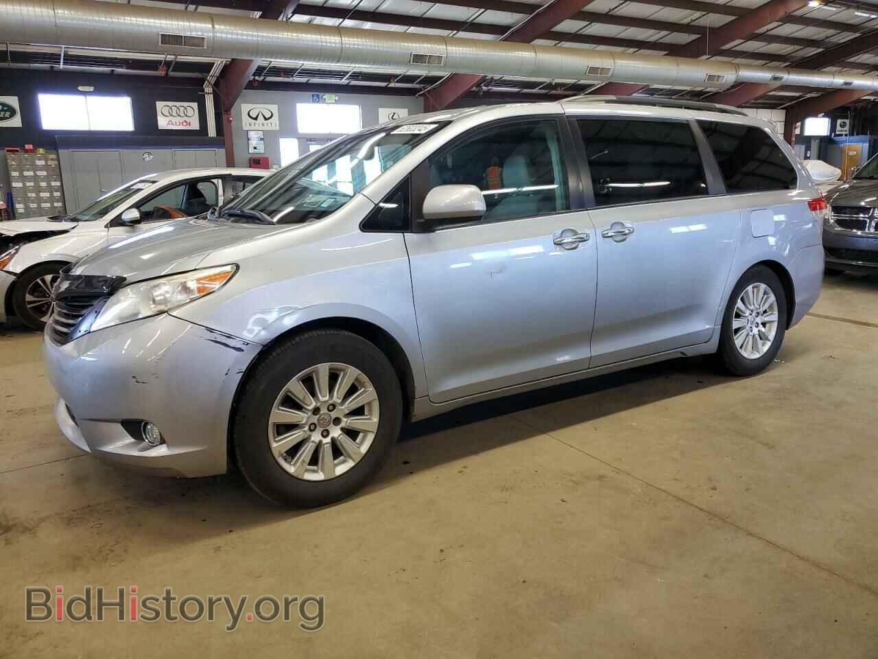Фотография 5TDDK3DC6CS033619 - TOYOTA All Models 2012