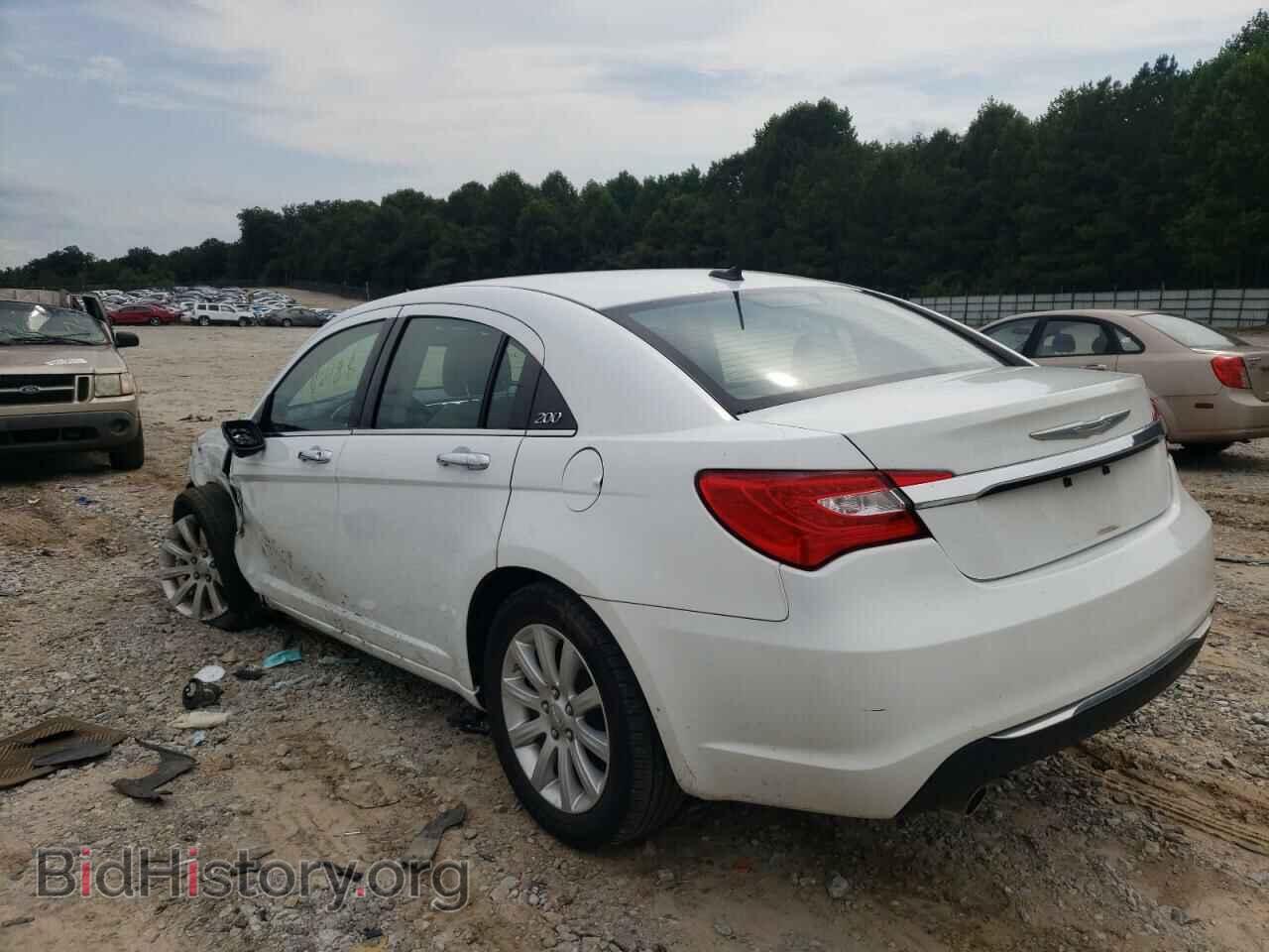 2013 CHRYSLER 200 - VIN: 1C3CCBCG0DN634852 - Photo 3