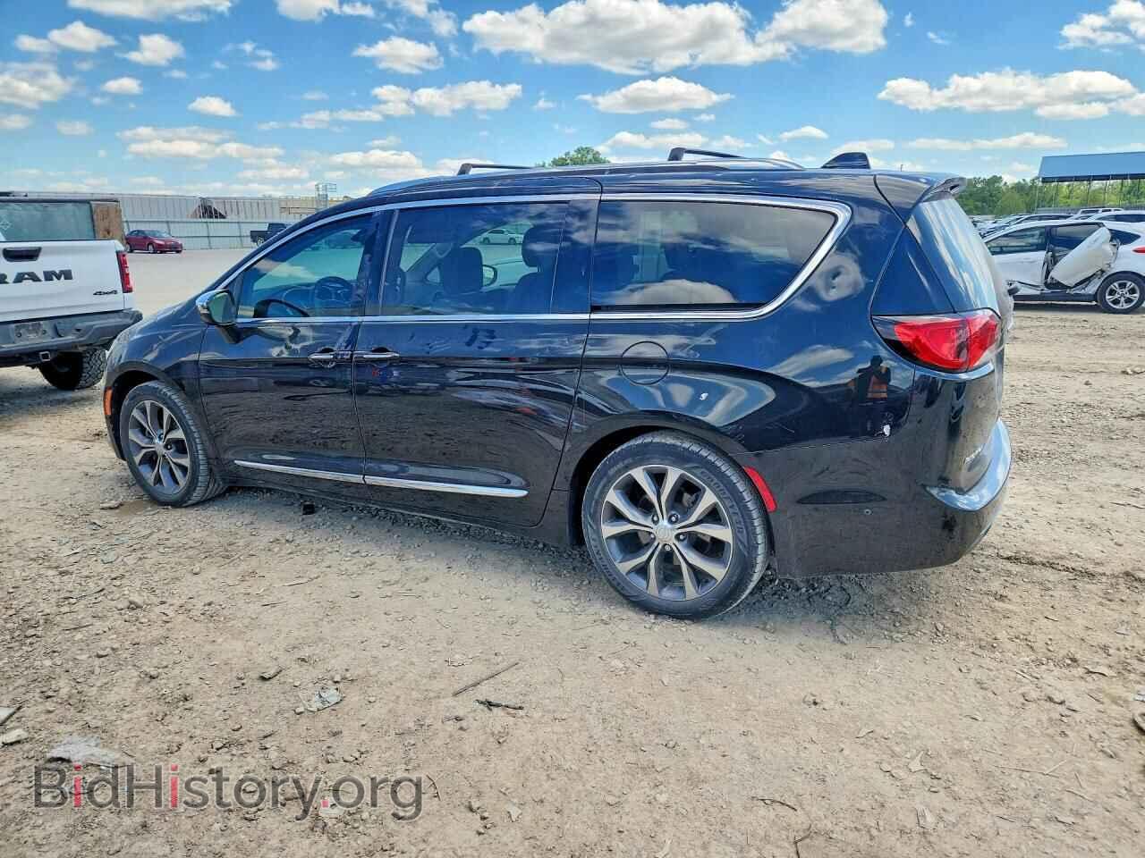 2017 CHRYSLER PACIFICA - VIN: 2C4RC1GG2HR633298 - Photo 2