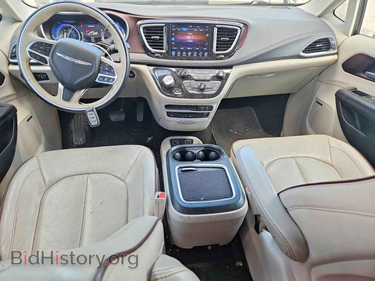 2017 CHRYSLER PACIFICA - VIN: 2C4RC1GG2HR633298 - Photo 8