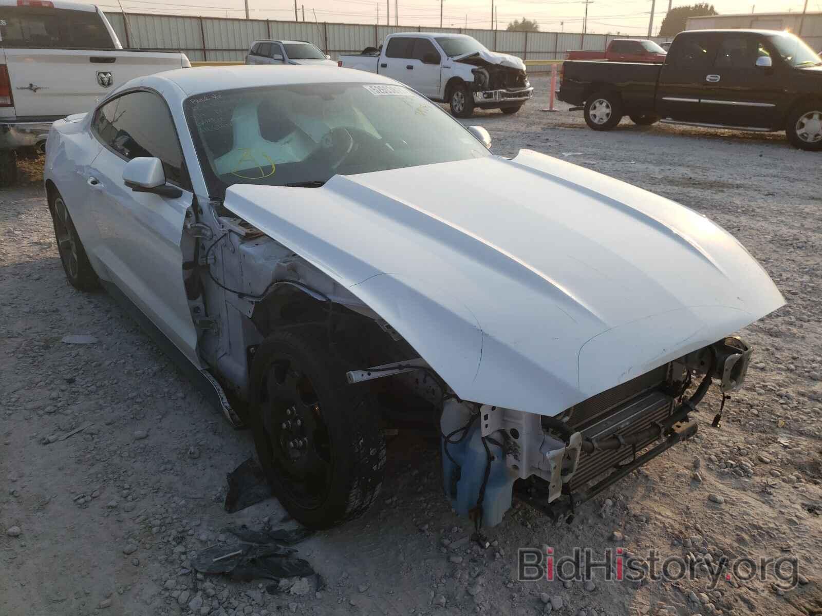 Photo 1FA6P8TH2H5329731 - FORD MUSTANG 2017
